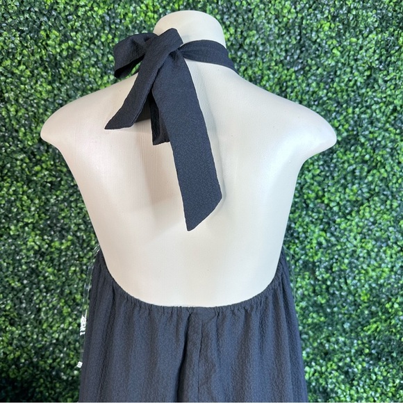 Black halter style  dress nwt - Picture 8 of 9
